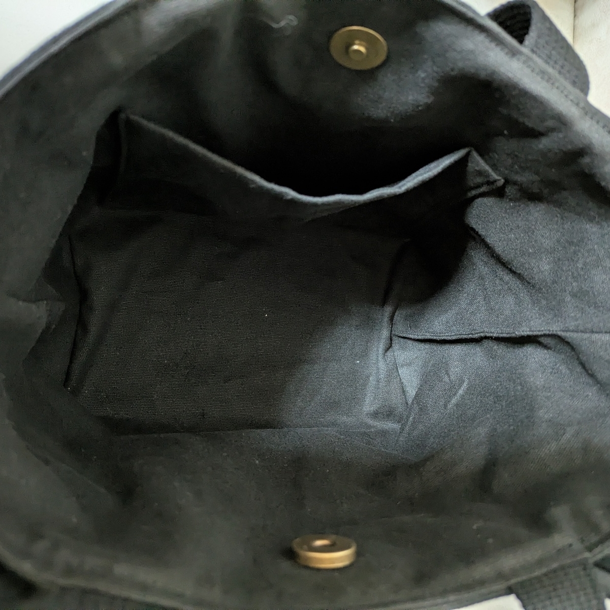 フリル付き ミニトートバッグ 黒猫 パネル - handmade-kao | minne