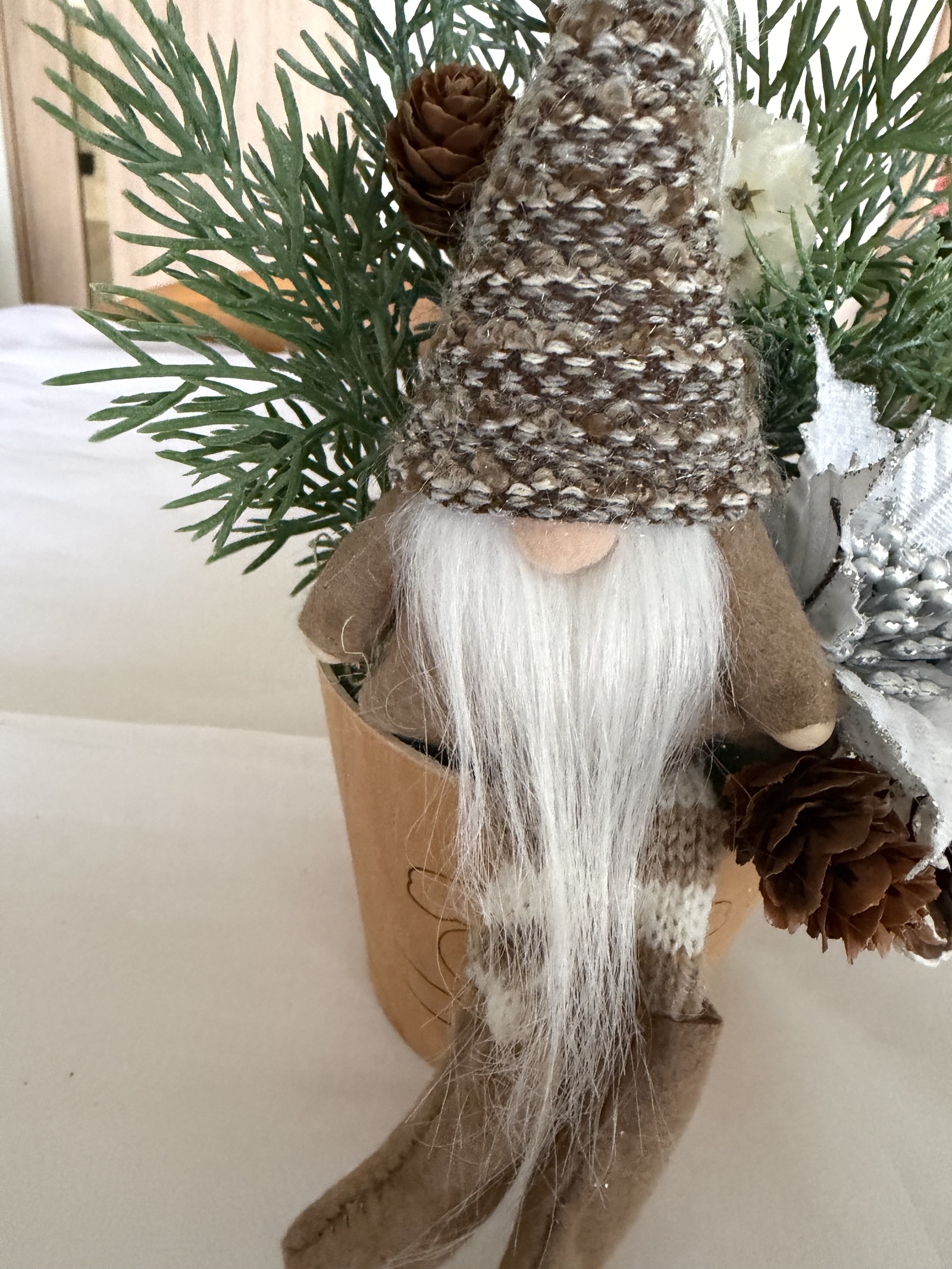 ハンドメイド❣️エンゼルちゃんのホワイトクリスマス❣️クリスマスアレンジ❣️ アーティフィシャルフラワー クリスマスニッセアレンジポット21