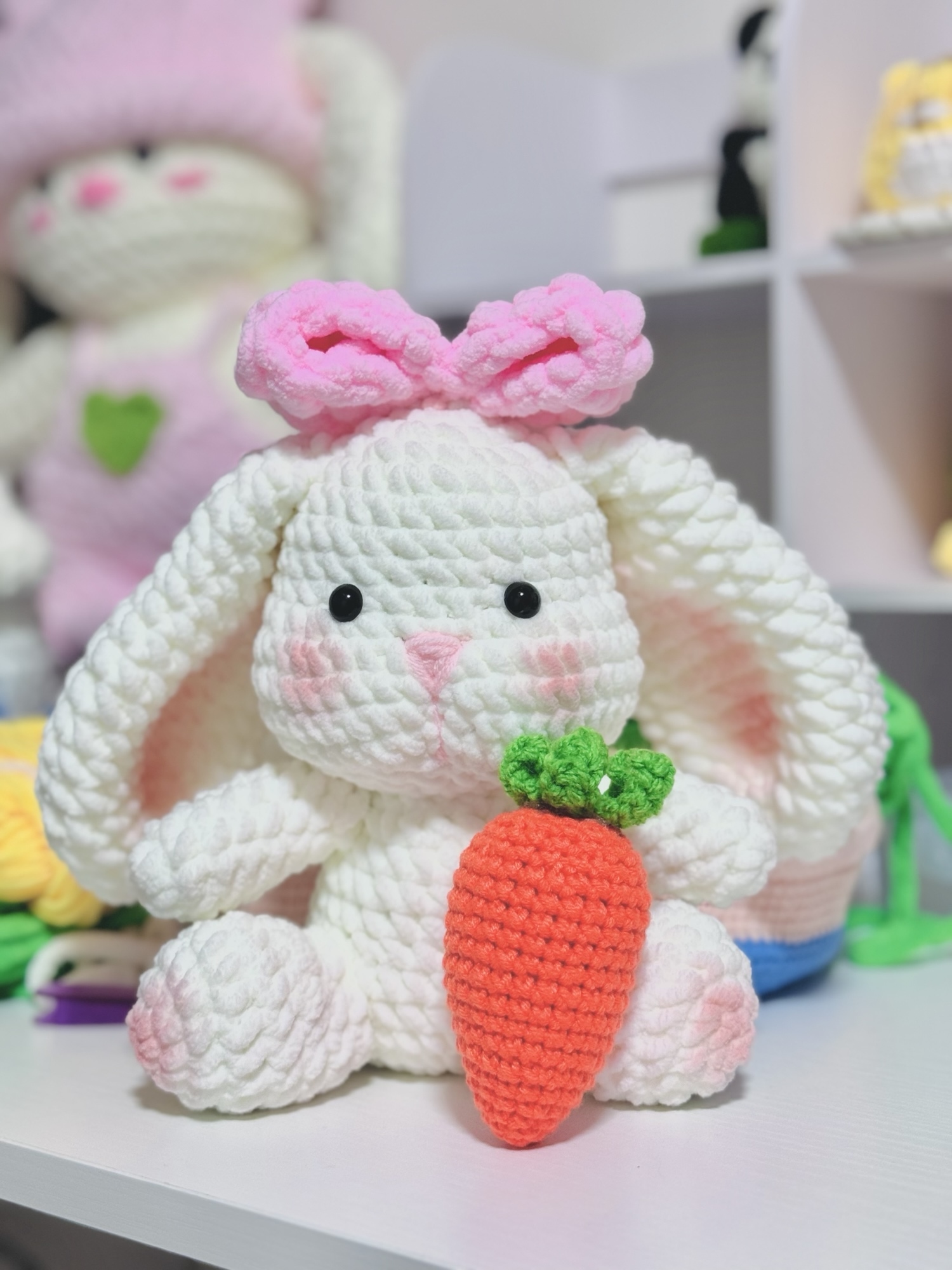 ふわふわうさぎのあみぐるみ♡ にんじん付き｜ハンドメイド - 22hz