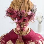 成人式髪飾り　ワインレッド×刺繍リボンピン　卒業式　前撮り　振袖　袴　ウェディング　カラードレス　ヘアアクセサリー　色打掛