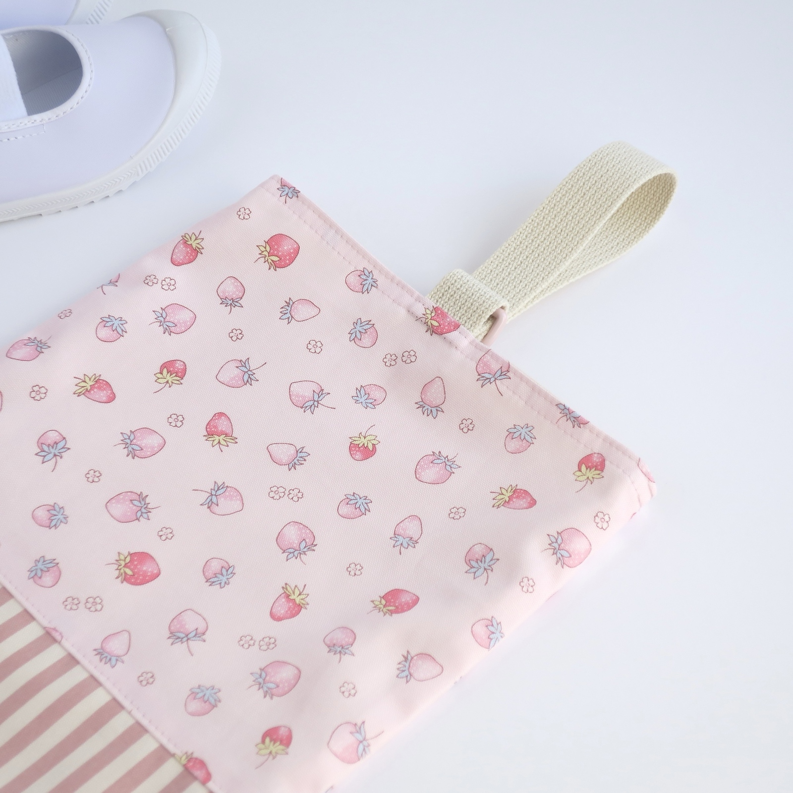 いちごキャンディ🍓 上履き入れ【サイズ変更可】ピンク × ストライプ