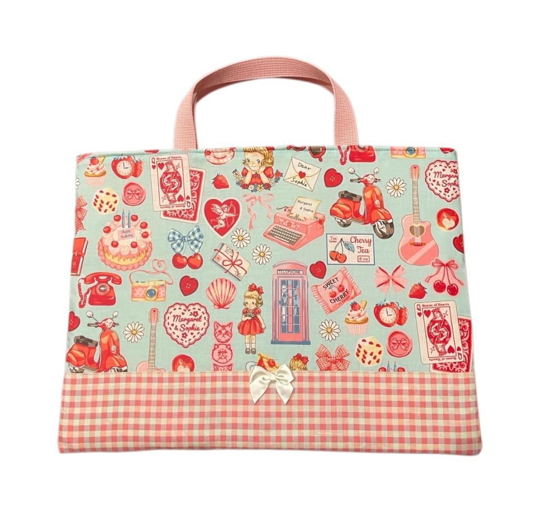 レッスンバッグ 入園入学 絵本バッグキルティングを使用 - Lien et