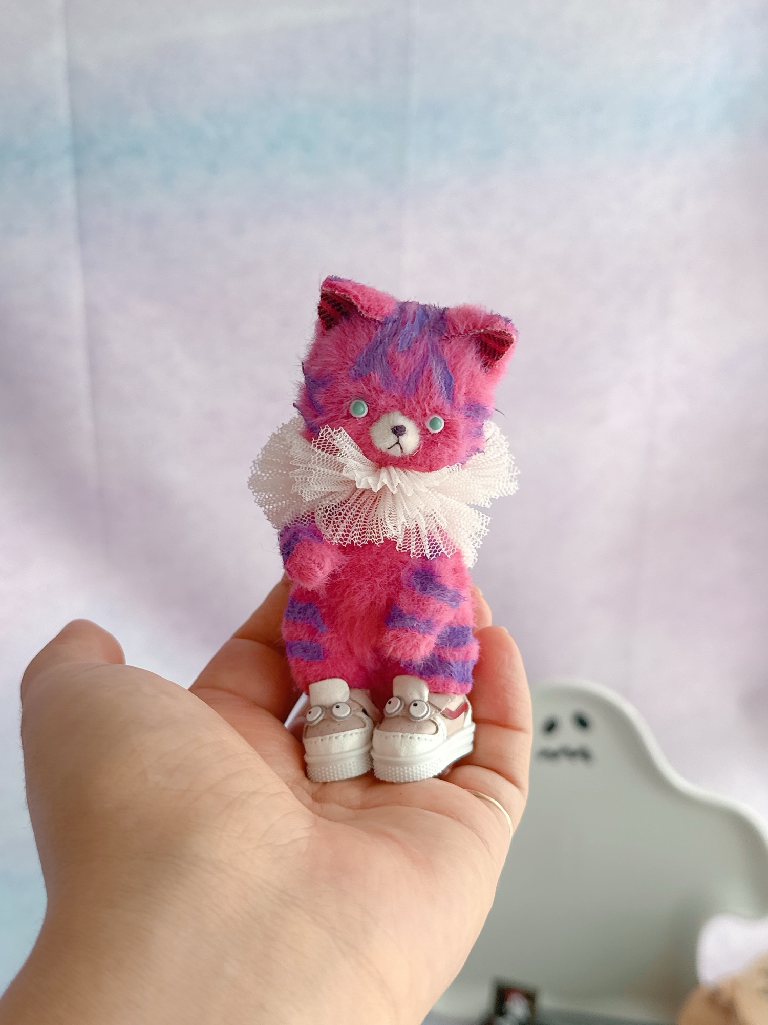 ♪︎.. ドールちゃんのための ♡ ミニチュアクッション / なかよしネコちゃん お靴を履いたモンスター猫ちゃん - chamomile.twins for handmade
