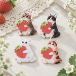 【選べる猫ピンバッジ】いちごねこピンバッジ ｜三毛猫・白猫・キジトラ・ハチワレ｜レジン 軽量 ハンドメイド