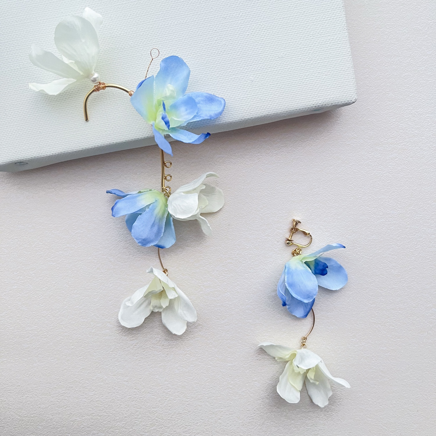 fleur neige- white&blue flower ear cuffフラワーイヤーカフ イヤー