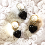 ブラックハート×ファーピアス/イヤリング