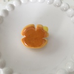 かじりかけ…♪クリームパンのブローチ♡
