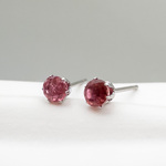 ＊限定1＊普段使いに ピンクトルマリン 4mm スタッドピアス ＊Rire＊ 一粒ピアス ステンレス 天然石 l051s