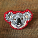 コアラ 顔刺繍ブローチ  