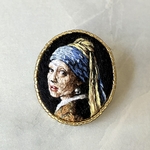 フェルメール「真珠の耳飾りの少女」手刺繍ブローチ