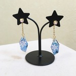 雪の結晶ピアス