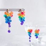 ［再販］　虹粒　ーRainbow dustー　送料無料　レジンの虹色イヤリング・ピアス　アシンメトリー　earrings 