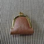 小さな皮革のジュエリーケース　J-3