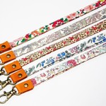 Sale   リバティ 　ネックストラップ　ピンク系