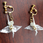 鶴の折り紙白イヤリング/ピアス