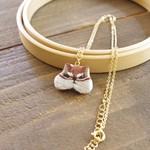 りすさん　手刺繍ネックレス