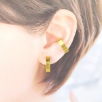 【再販×28】〈痛くない〉ゴールドフラットリングイヤリング・イヤーカフ・フェイクピアス･イヤークリップ〈直径約17㎜、幅約5㎜〉(両耳用)(手で調節可能)  管理No.1125