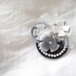 フエルト花のブローチ＜紺×白＞_#046_felt flower brooch<navy/white>