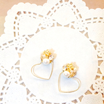 パール 雪の花とハートのイヤリング