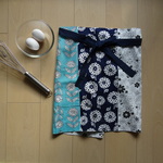 ☆SALE☆♪カフェエプロン♪モダン花柄3種類♪