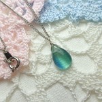 グリーンフローライト・一粒ネックレス（ライン入り）