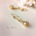 キュービックジルコニアフラワーピアス