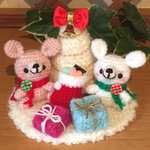 ふたごうさぎのクリスマス🎄＊あみぐるみ＊クリスマスツリー＊サンタブーツ＊プレゼント