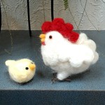 羊毛フェルトニワトリの親子　2017年　干支　酉B