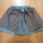 エプロンつきスカート　size100