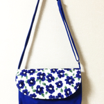 sale☆ショルダーバッグ  お花 ブルー 青