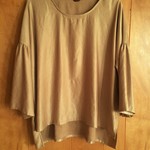 ✿セール✿　そで【セール】ギャザーのプルオーバー★なめらかキャメルほんのり光沢　