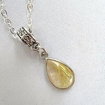 『あずさ様ご予約品』　ゴールドタイチンルチルクォーツ（太金針水晶）　天然石ペンダント（チェーン・silver925）