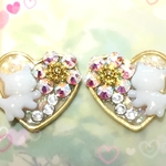 ☆新作☆お花と白猫さん（イヤリング・ピアス）