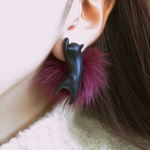 黒猫があなたの耳にぶらさがるピアス & イヤリング 