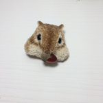 動物 ポンポンブローチ リス