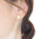 パールとバラのワイヤーピアス　