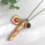 パンとコーヒーのネックレス