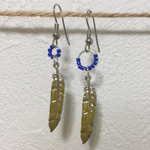 羽ピアス