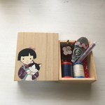 手のひらの裁縫箱「女の子とハチワレ」送料無料