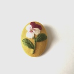 ビオラ 刺繍ブローチ 