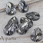◆ 送料無料！アクリルビジューパーツ　ドロップ型　黒トラ柄  10pcs 42-D ◆