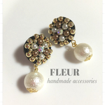 再販♡ビジューとパール達の刺繍ピアス♡