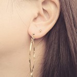 (太いver.)シンプルなメタルパーツスティックのピアス (シルバーとゴールド、２色から選べる)