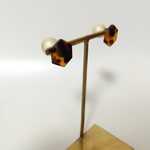 大人気♡[バックパールキャッチ付き]べっこうのHexagon Pierce