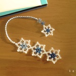 雪の結晶しおり（まる　青+白）／タティングレース