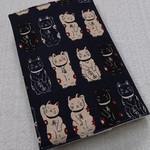 ブックカバー　文庫用　招き猫・紺