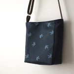 お散歩ショルダー・刺繍の鳥（ネイビー）