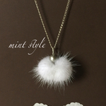 フワフワ♡ミンクボールのネックレス♡ホワイト
