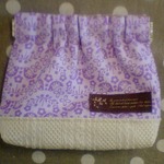 手のひらサイズのバネ口ポーチ　薄紫鳥×カラミ