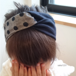 再再販‼ キッズヘアバンド ・ クロス ターバン (黒×ドット) 